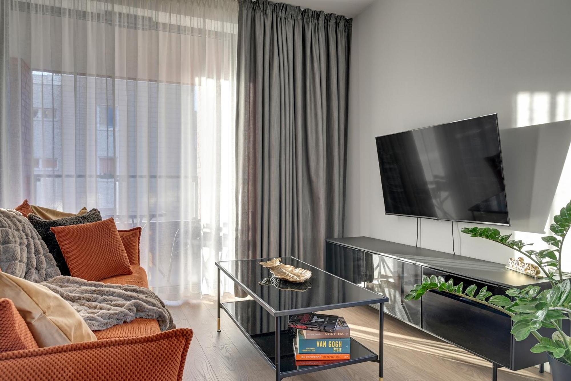 Scala 60K City Center Apartments With Parking By Lion Apartments Gdansk Exterior photo